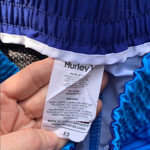 Hurley shorts - Picture 2 of 3